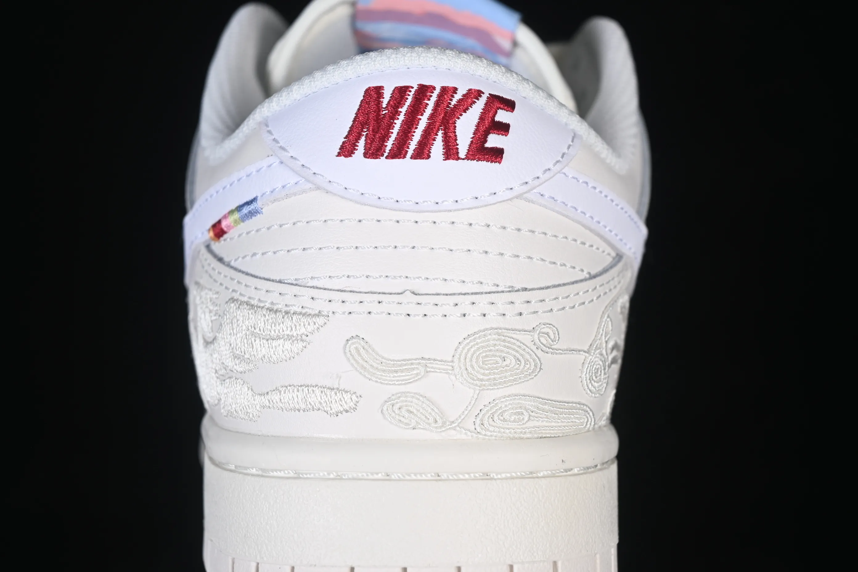 All categories Nk SB Dunk series Nk SB Dunk Low low-top sneakers Nike SB Dunk Low Year of the Horse limited low-top casual sneakers IQ1120-011